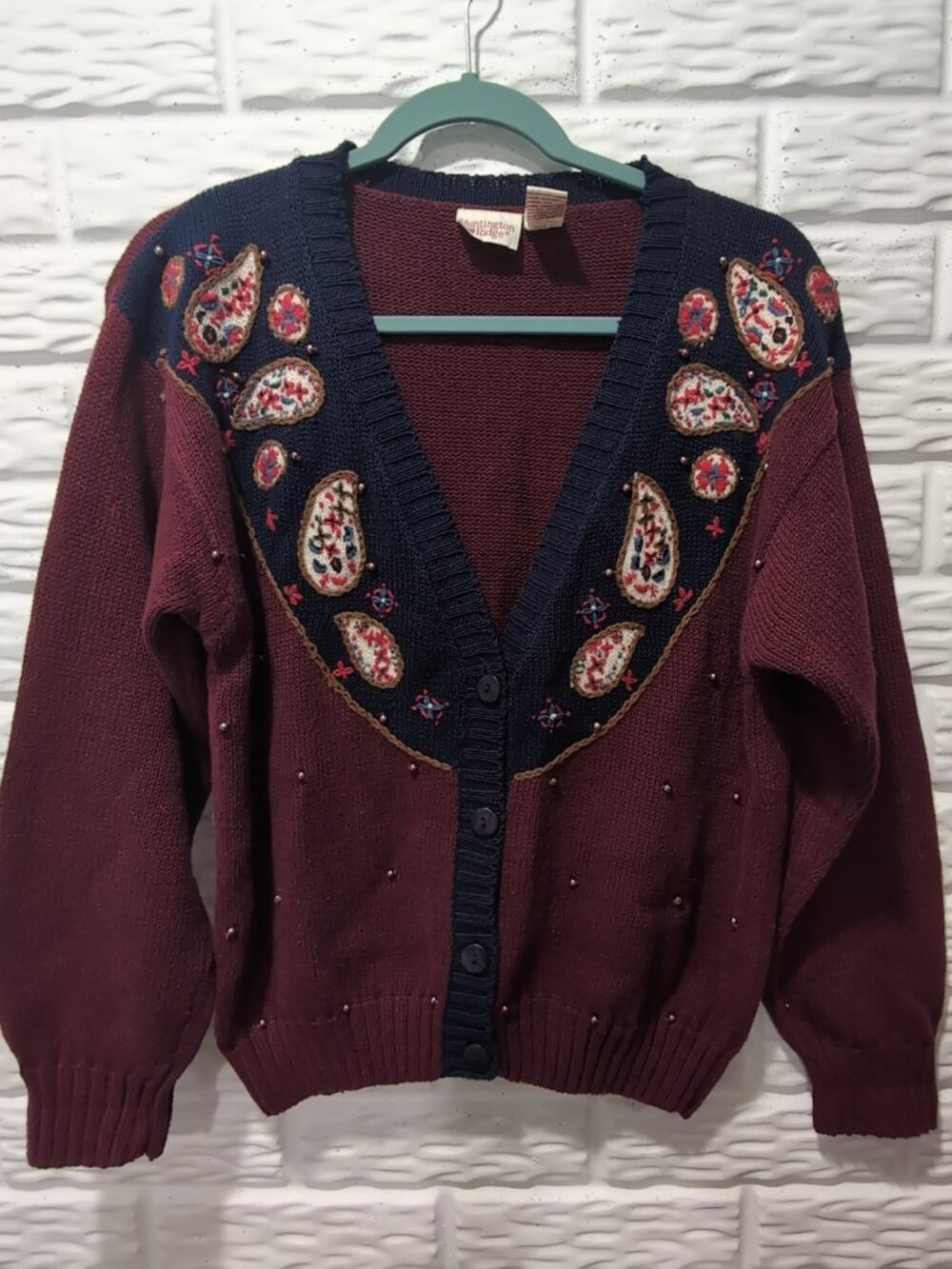 VINTAGE M HUNTINGTON RIDGE Grandma Granny Knit Cardigan Sweater Paisley Pearls